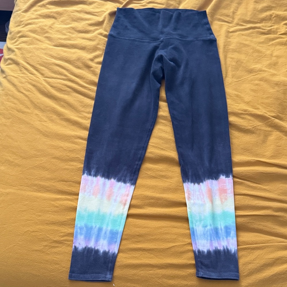 Electric & Rose Leggings Small